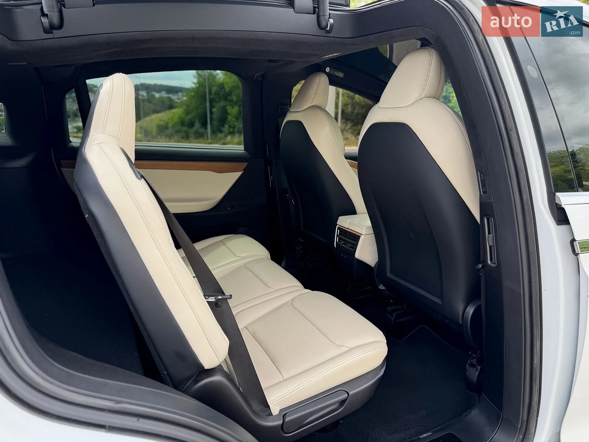 2020 Tesla Model X - мініатюра 14