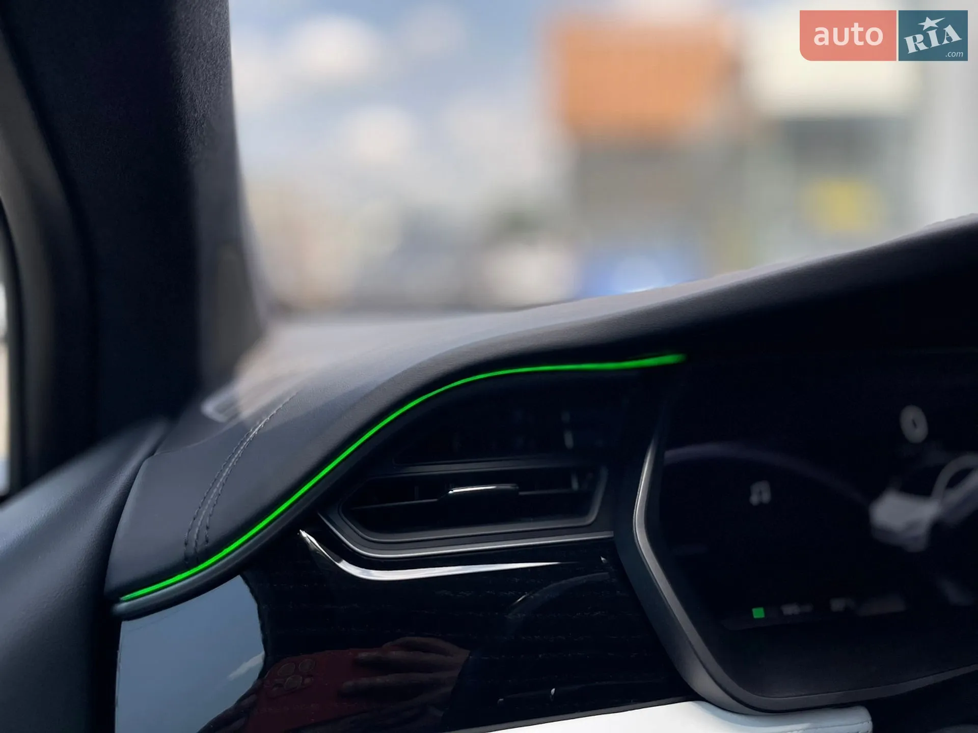 2018 Tesla Model X - мініатюра 28