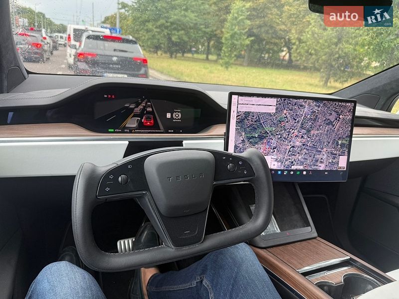 Позашляховик / Кросовер Tesla Model X 2025 в Львові