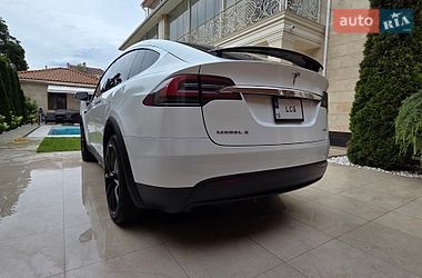 Позашляховик / Кросовер Tesla Model X 2017 в Одесі