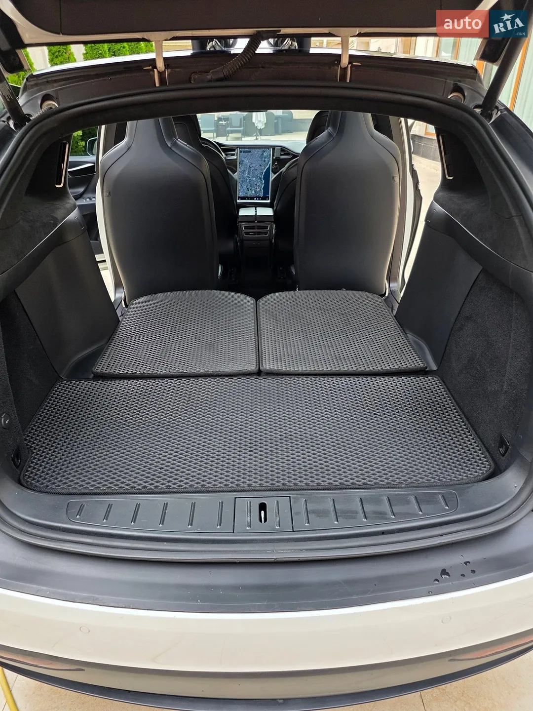 2017 Tesla Model X - мініатюра 51