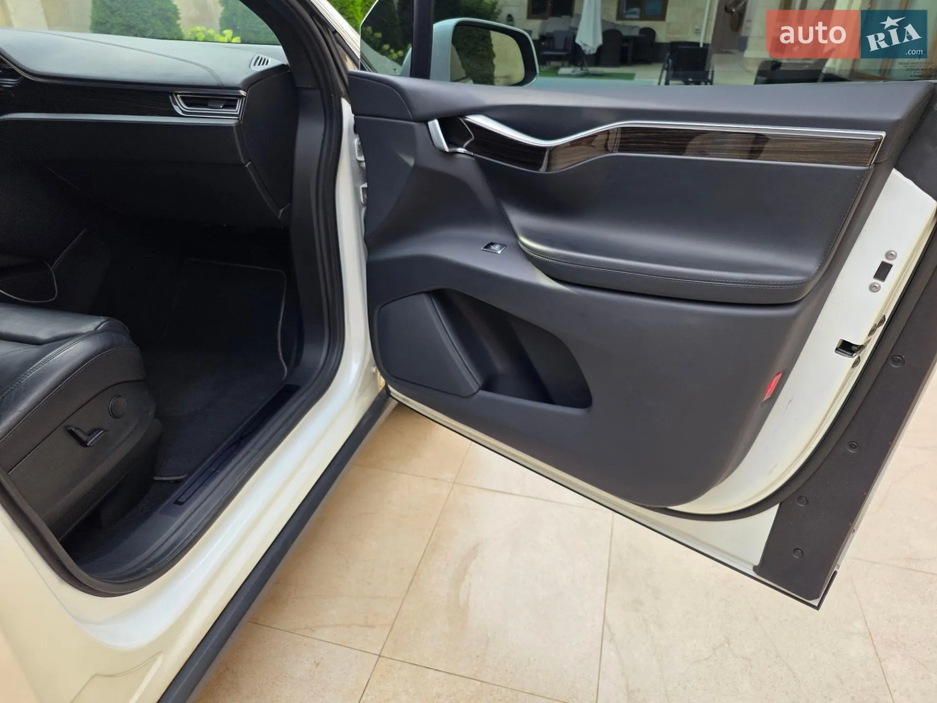 2017 Tesla Model X - мініатюра 61