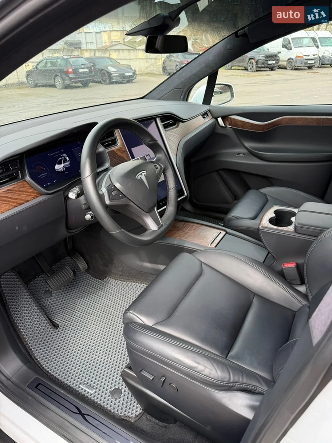 2020 Tesla Model X - мініатюра 21