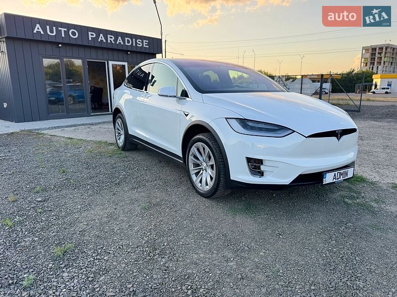 Позашляховик / Кросовер Tesla Model X 2020 в Луцьку