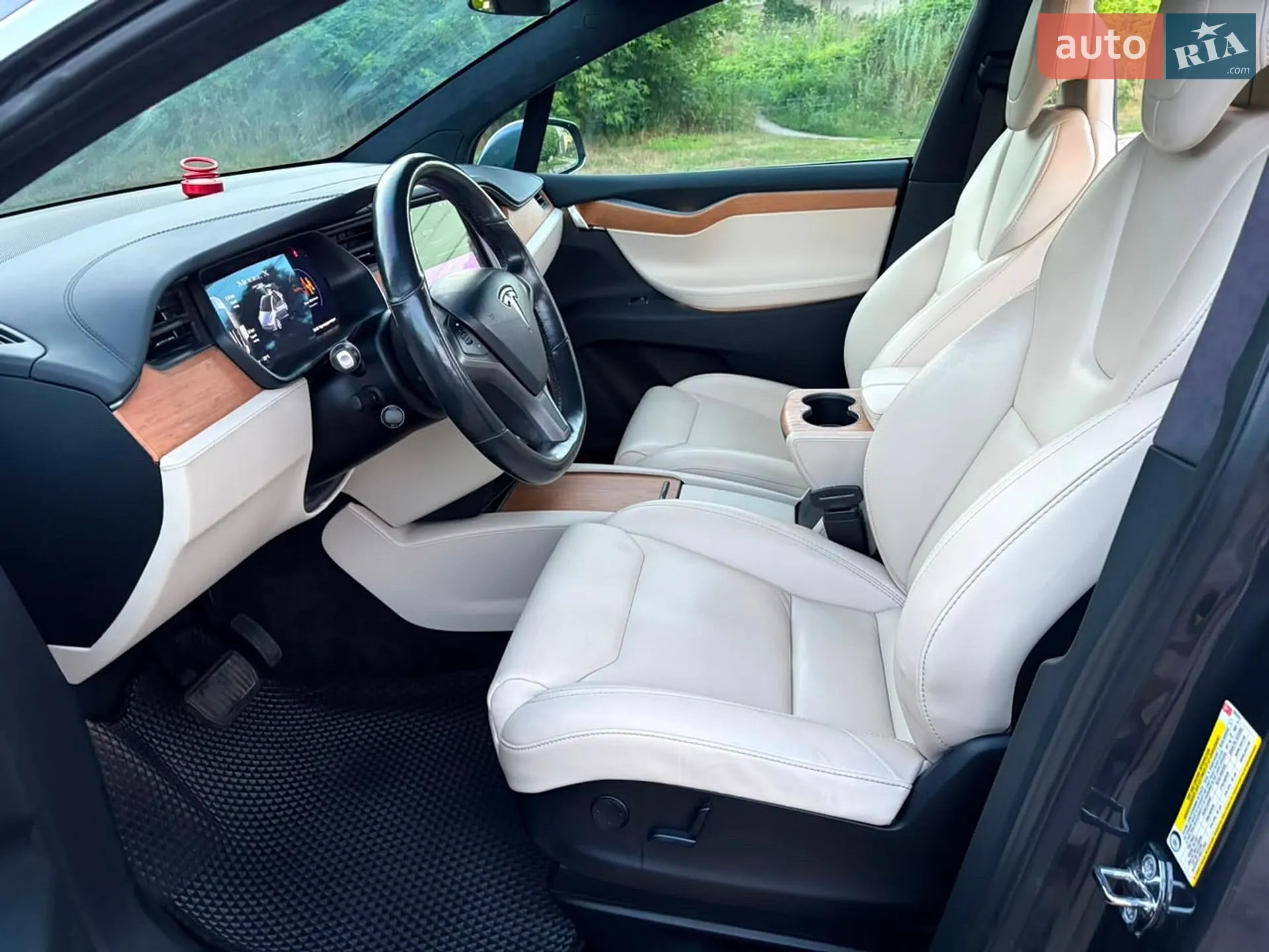 2019 Tesla Model X - мініатюра 43