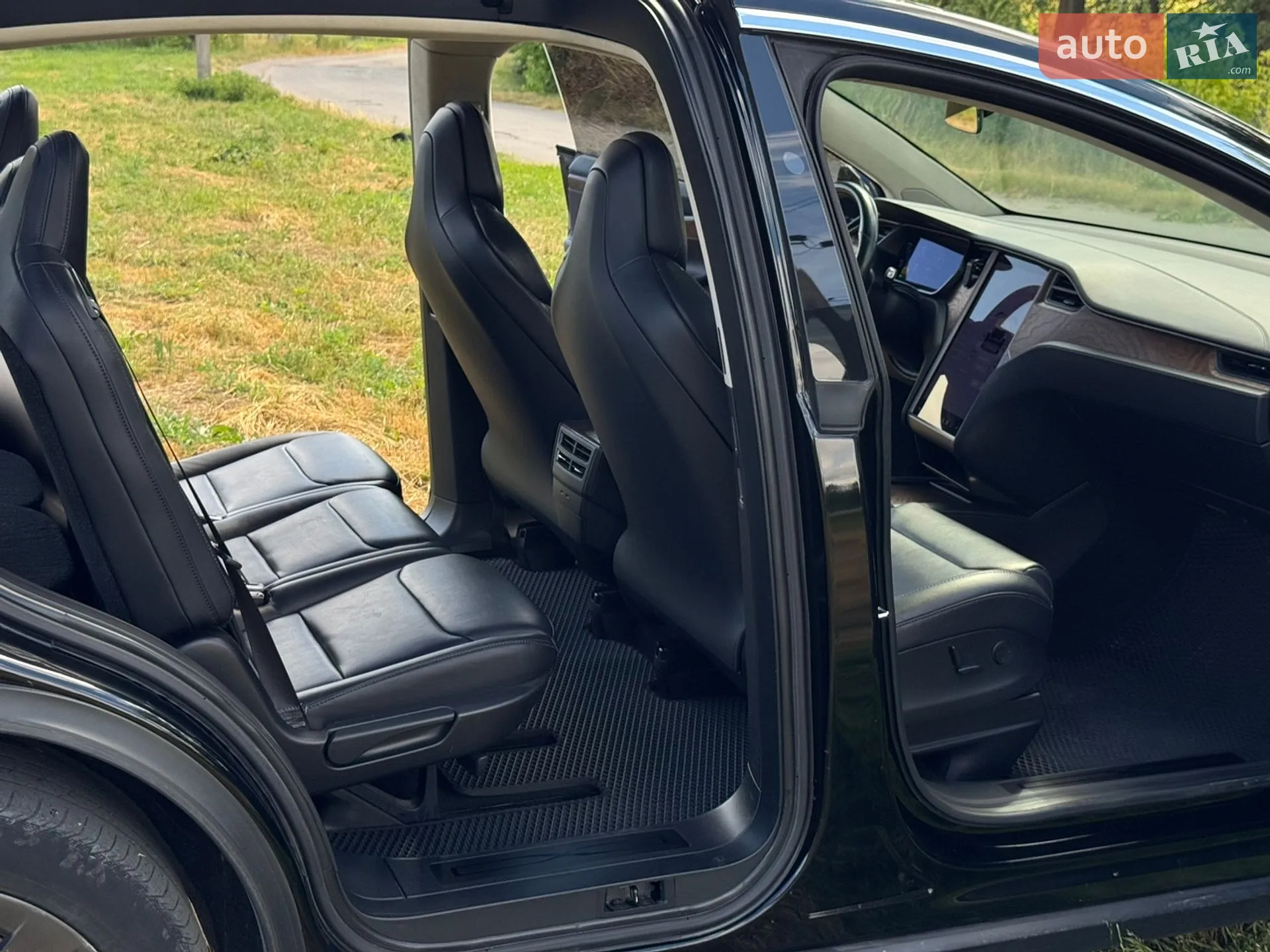 2018 Tesla Model X - мініатюра 28