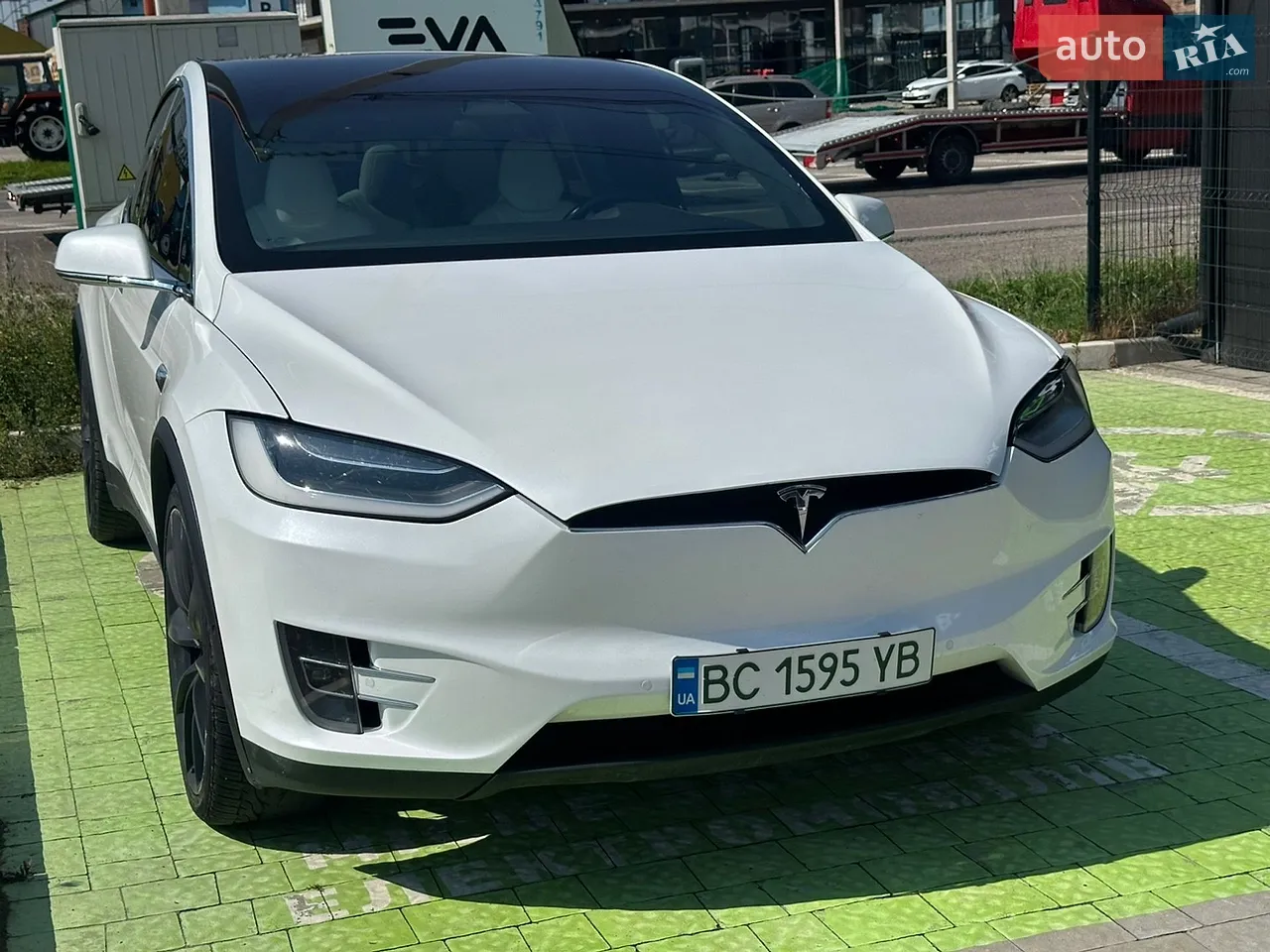 2017 Tesla Model X - мініатюра 23