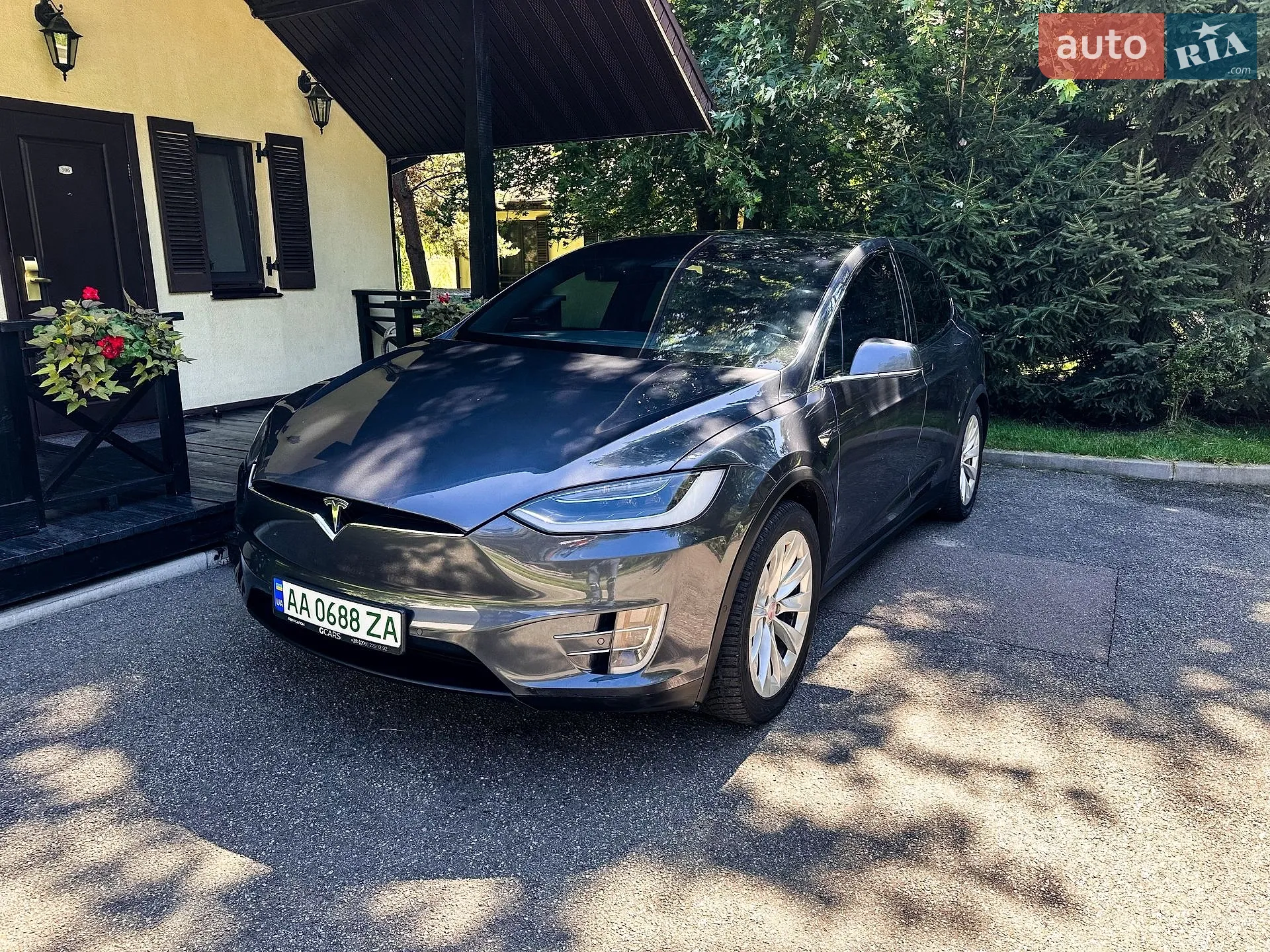2017 Tesla Model X - мініатюра 3