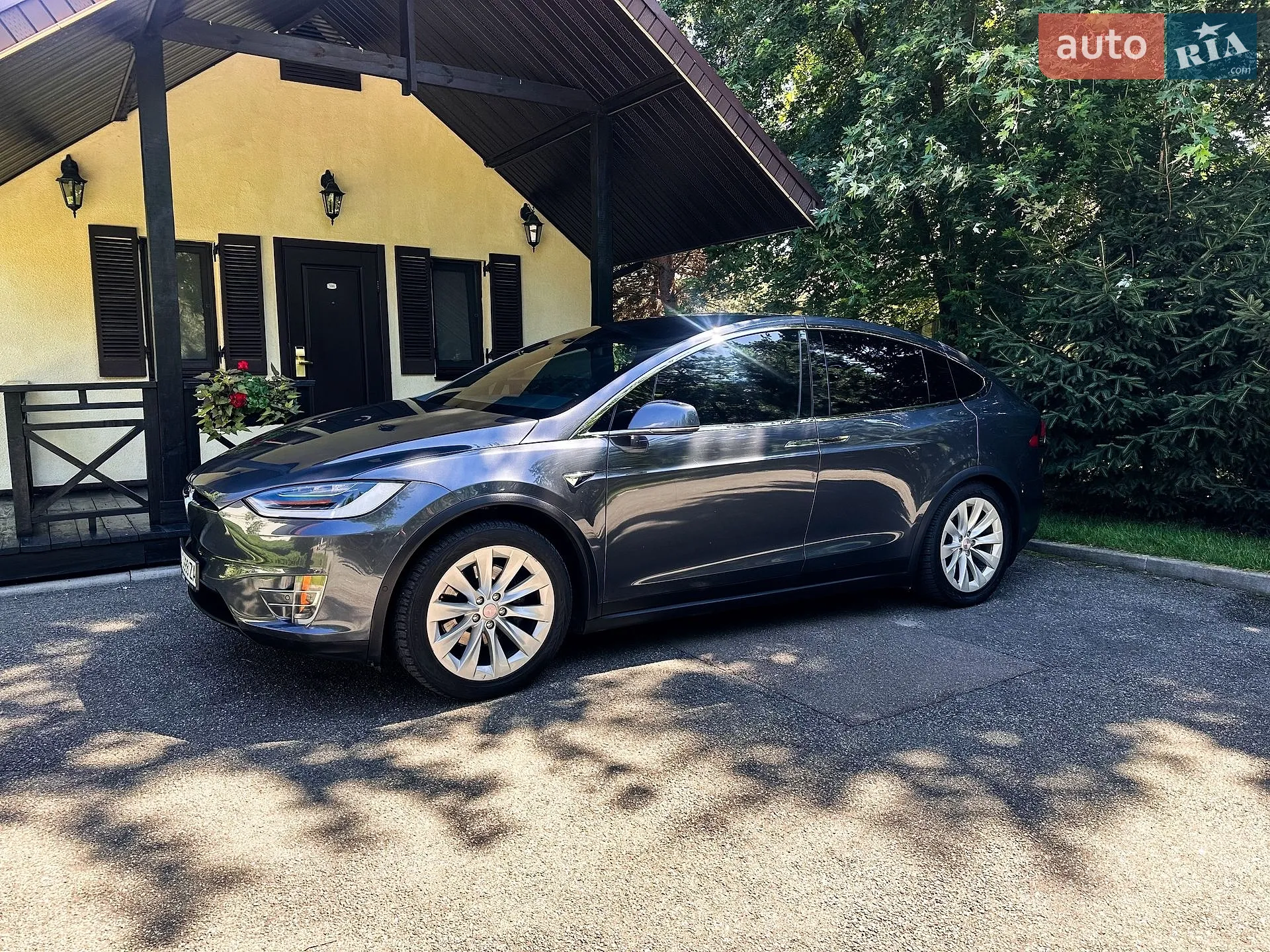 2017 Tesla Model X - мініатюра 5