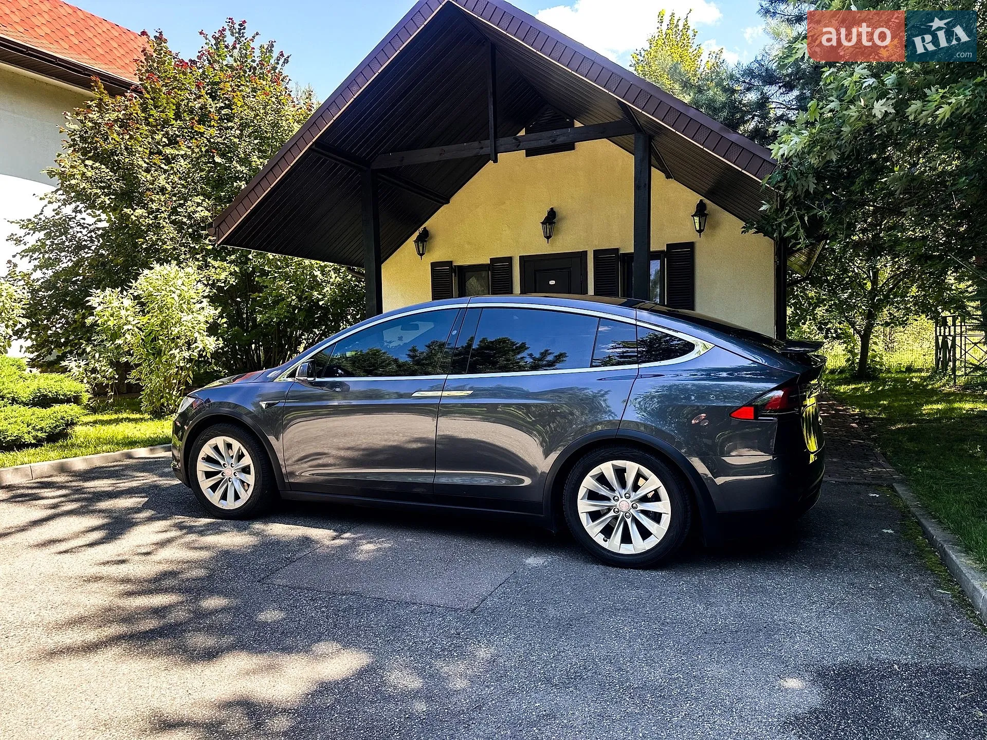 2017 Tesla Model X - мініатюра 8