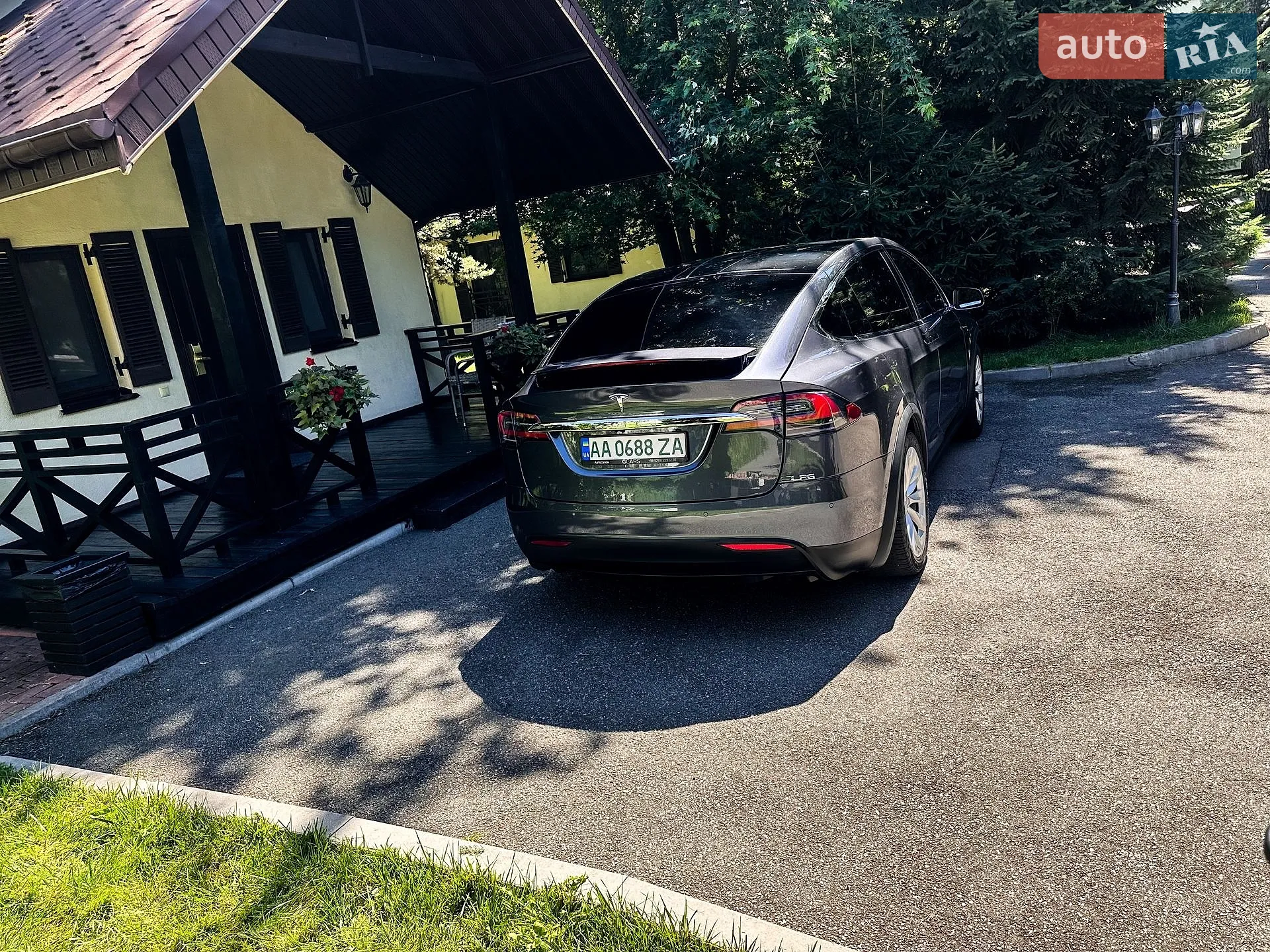 2017 Tesla Model X - мініатюра 21