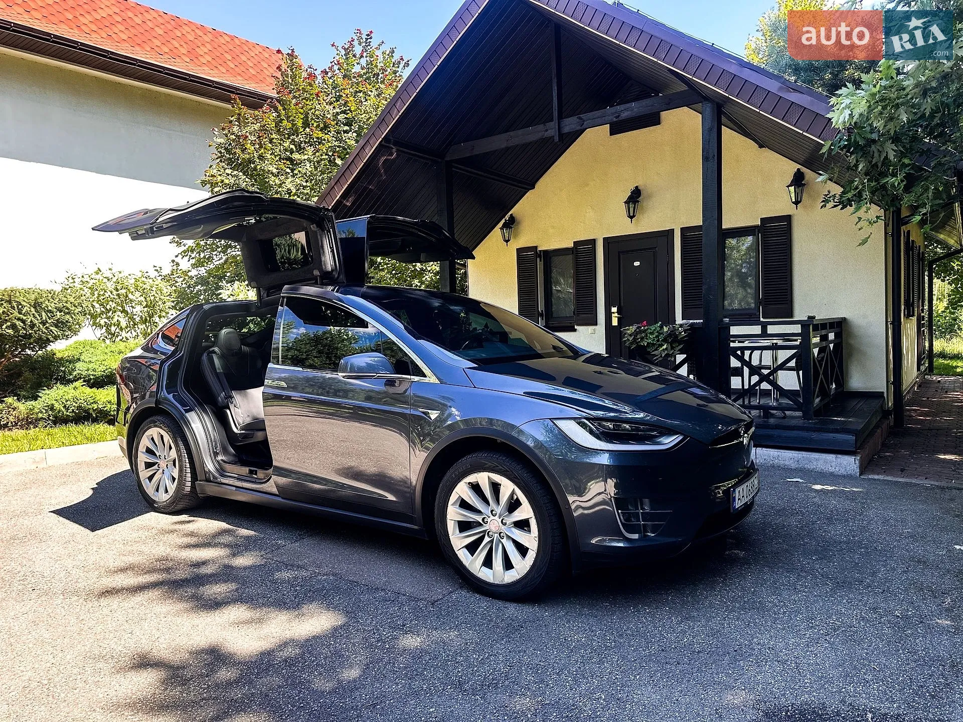 2017 Tesla Model X - мініатюра 27