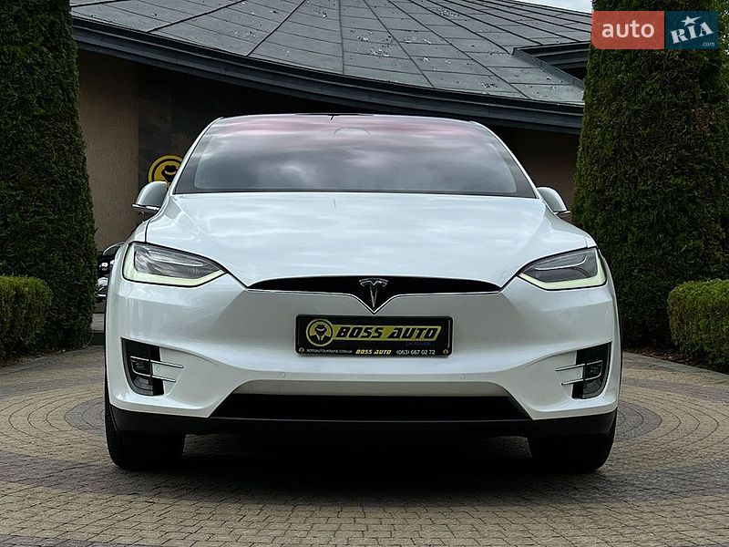Позашляховик / Кросовер Tesla Model X 2019 в Львові фото 3 Позашляховик / Кросовер Tesla Model X 2019 в Львові