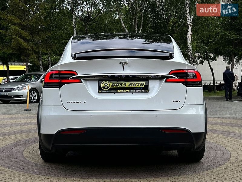 Позашляховик / Кросовер Tesla Model X 2019 в Львові фото 7 Позашляховик / Кросовер Tesla Model X 2019 в Львові