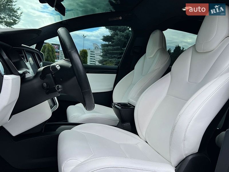 Позашляховик / Кросовер Tesla Model X 2019 в Львові фото 11 Позашляховик / Кросовер Tesla Model X 2019 в Львові