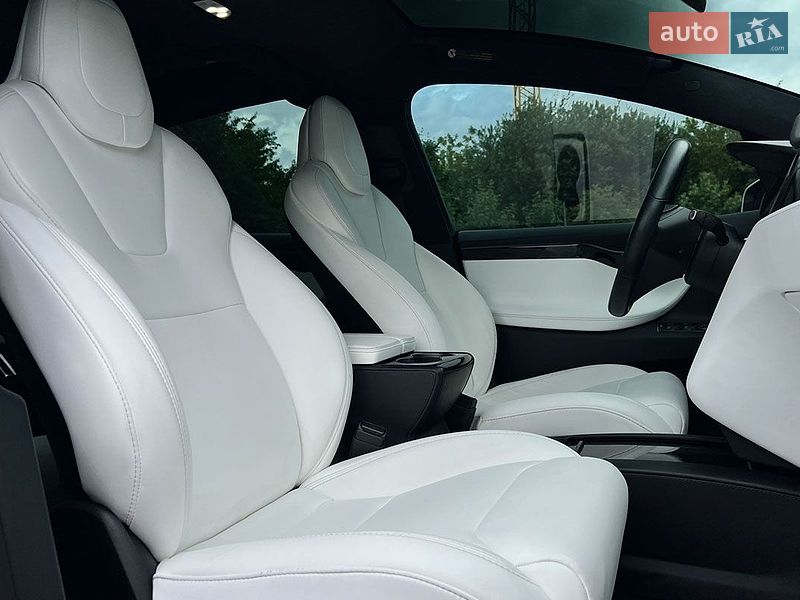 Позашляховик / Кросовер Tesla Model X 2019 в Львові фото 24 Позашляховик / Кросовер Tesla Model X 2019 в Львові