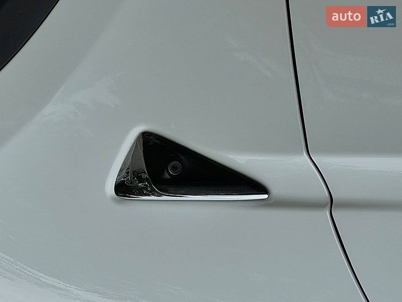 Позашляховик / Кросовер Tesla Model X 2019 в Львові фото 10 Позашляховик / Кросовер Tesla Model X 2019 в Львові