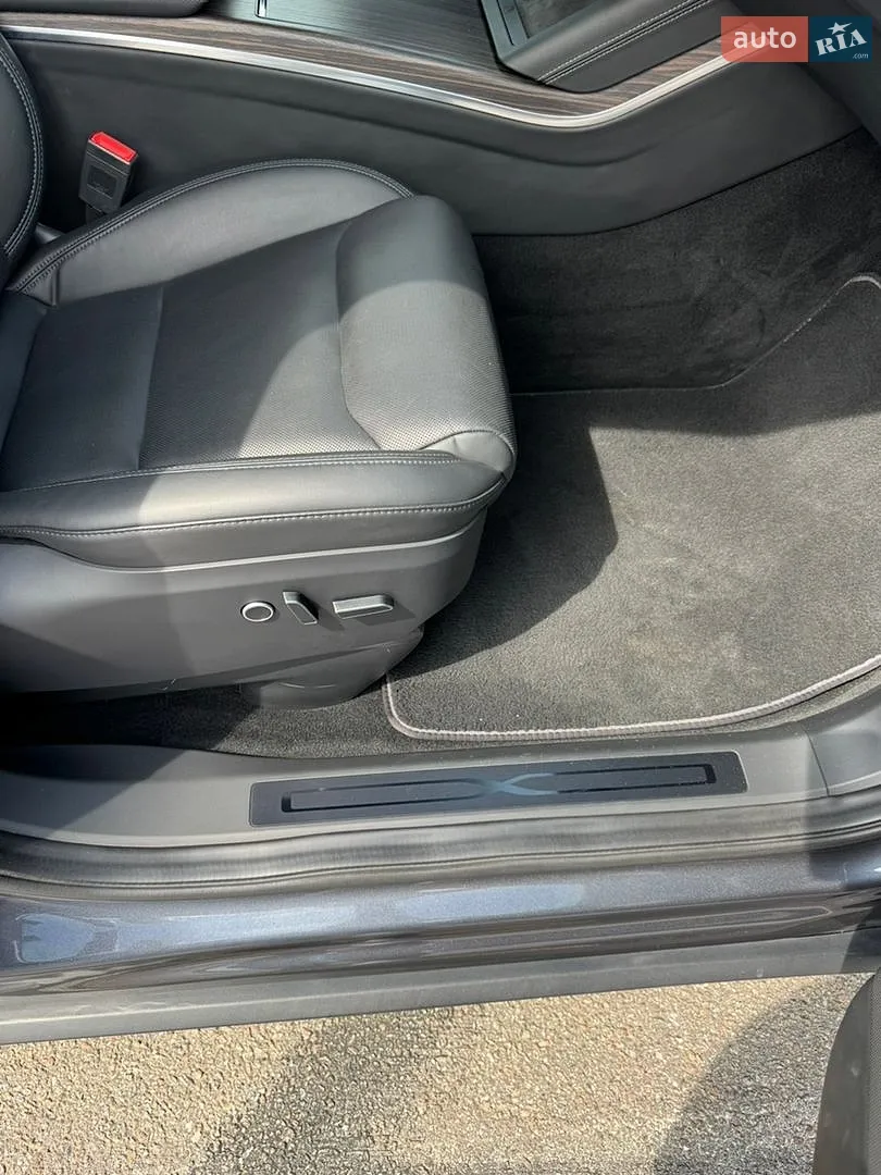 2022 Tesla Model X - мініатюра 8