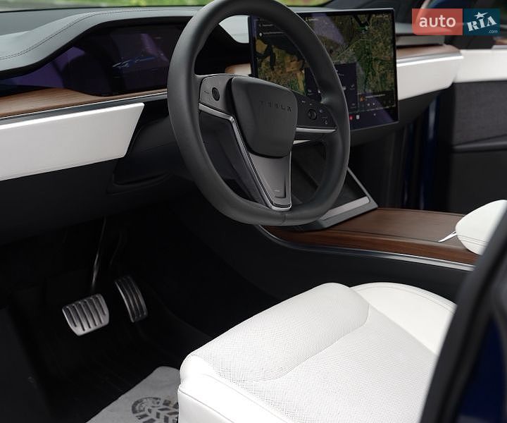 Внедорожник / Кроссовер Tesla Model X 2023 в Виннице