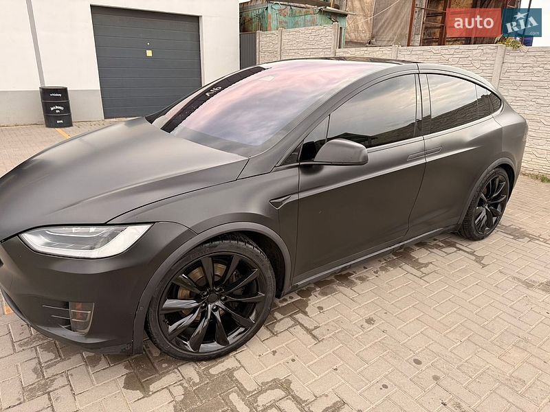 Внедорожник / Кроссовер Tesla Model X 2018 в Харькове