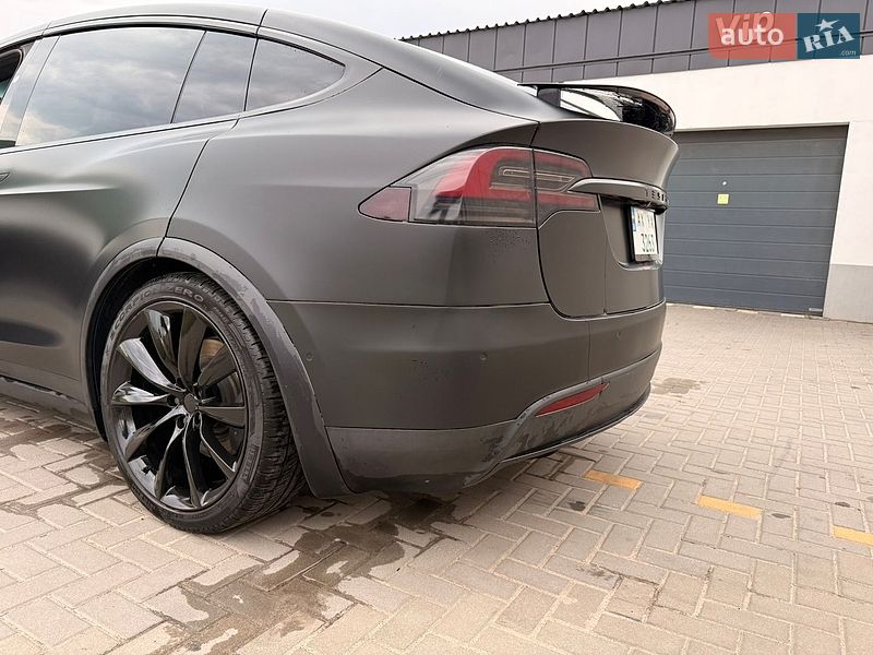 Внедорожник / Кроссовер Tesla Model X 2018 в Харькове