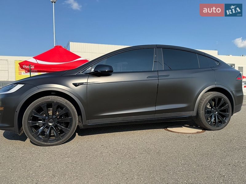 Внедорожник / Кроссовер Tesla Model X 2022 в Киеве