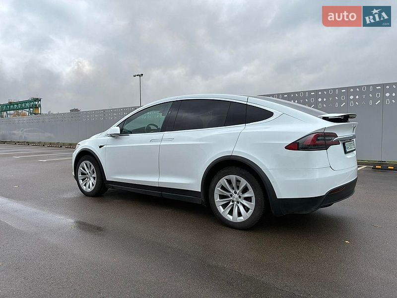 Позашляховик / Кросовер Tesla Model X 2020 в Києві