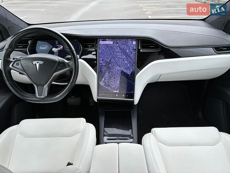 Позашляховик / Кросовер Tesla Model X 2020 в Києві