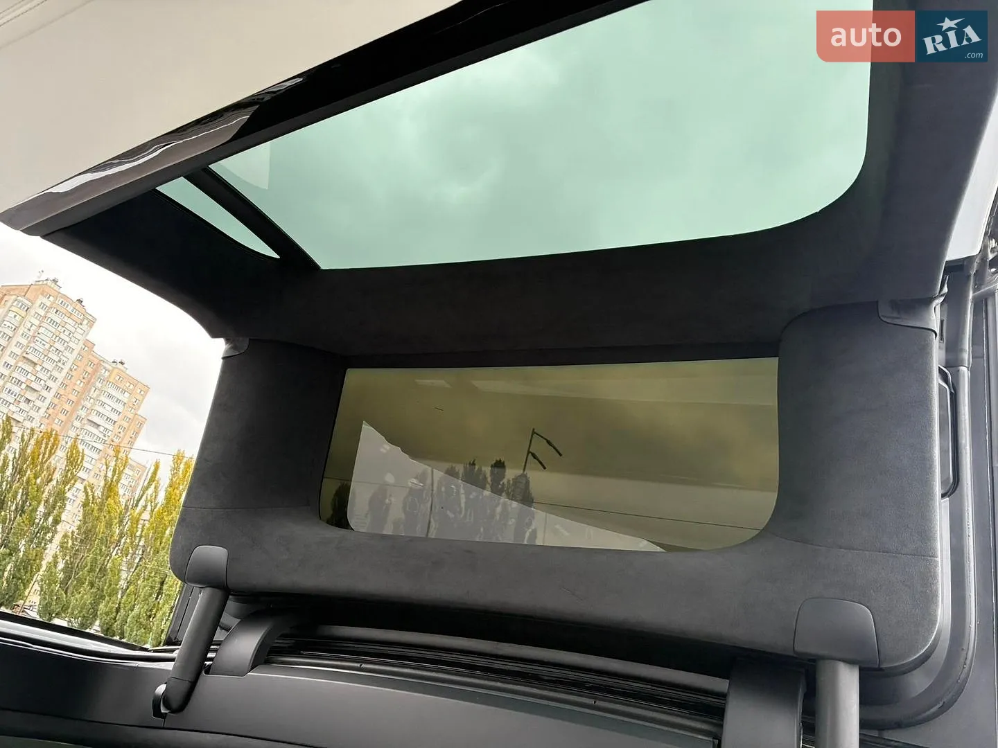 2020 Tesla Model X - мініатюра 29