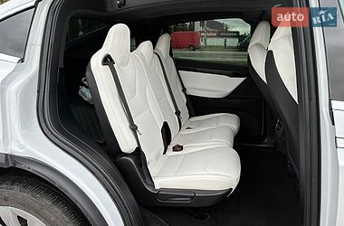 Позашляховик / Кросовер Tesla Model X 2020 в Києві