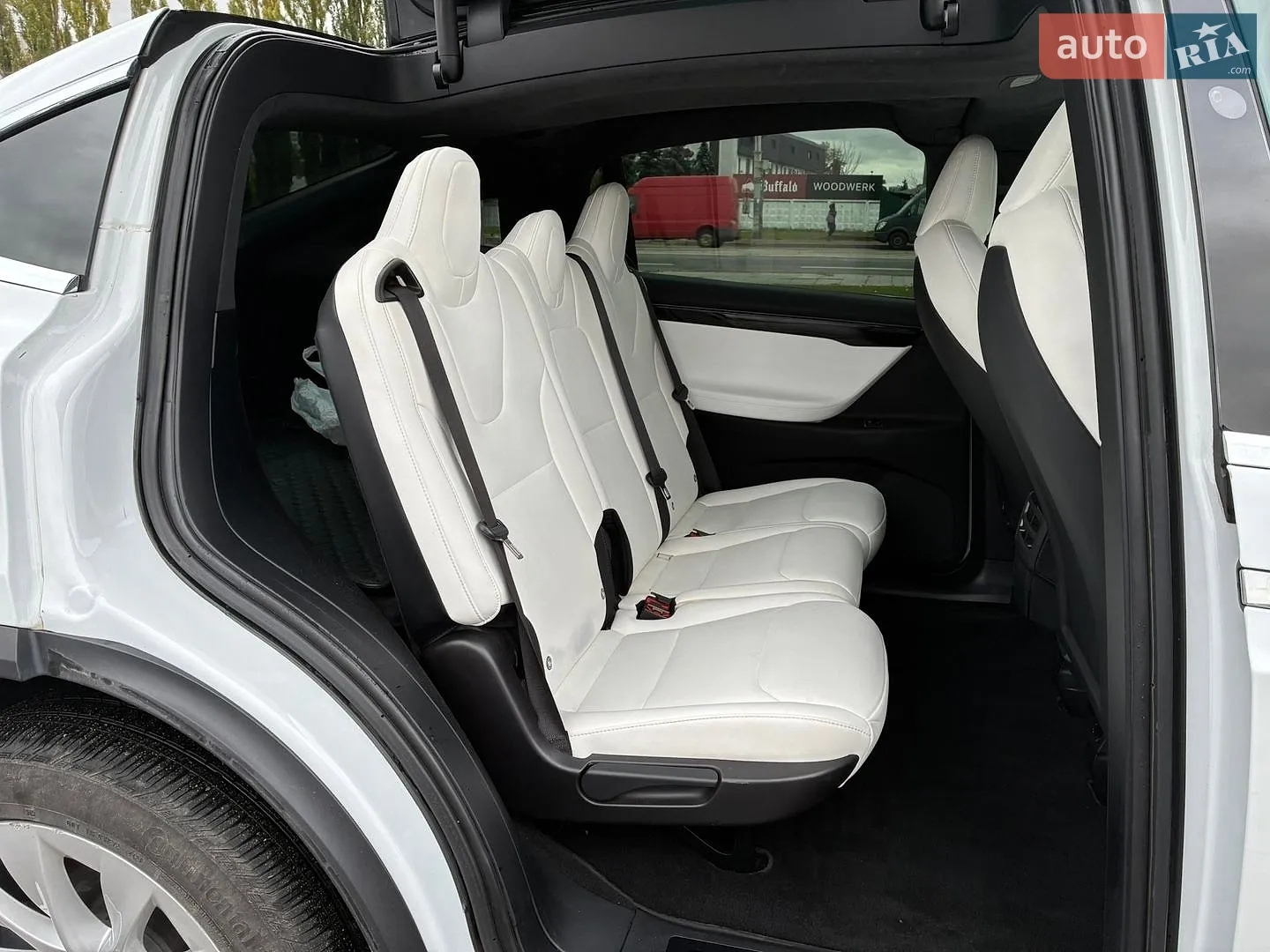 2020 Tesla Model X - мініатюра 36