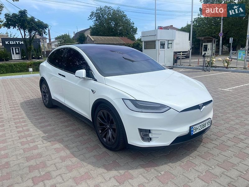 Позашляховик / Кросовер Tesla Model X 2018 в Одесі