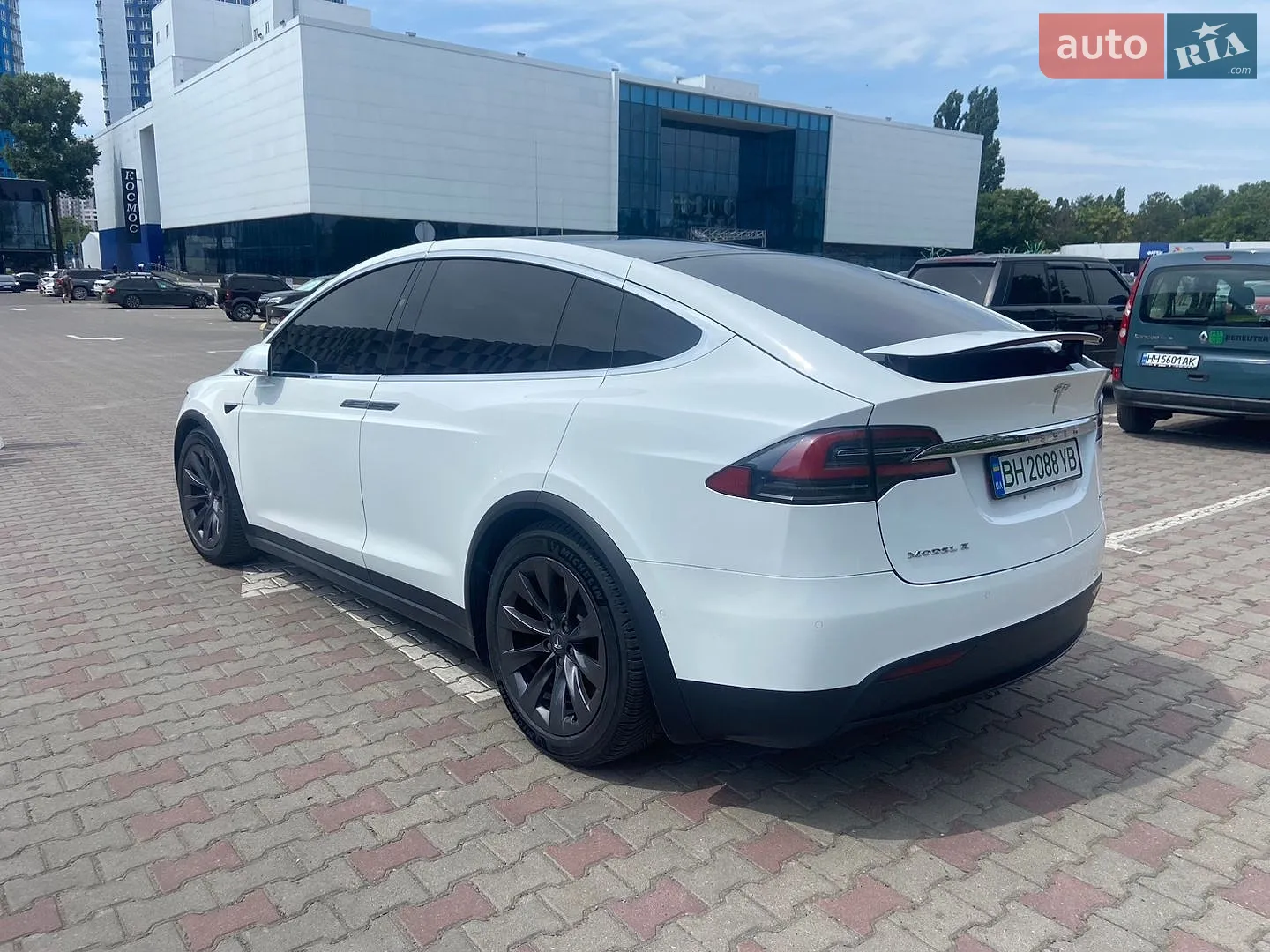 2018 Tesla Model X - мініатюра 10