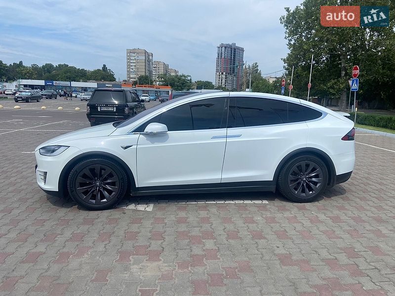 Позашляховик / Кросовер Tesla Model X 2018 в Одесі