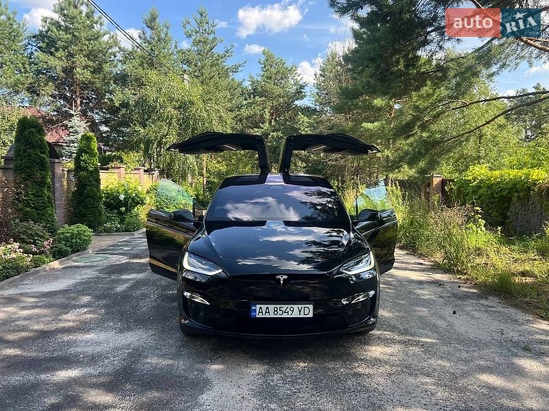Внедорожник / Кроссовер Tesla Model X 2023 в Киеве