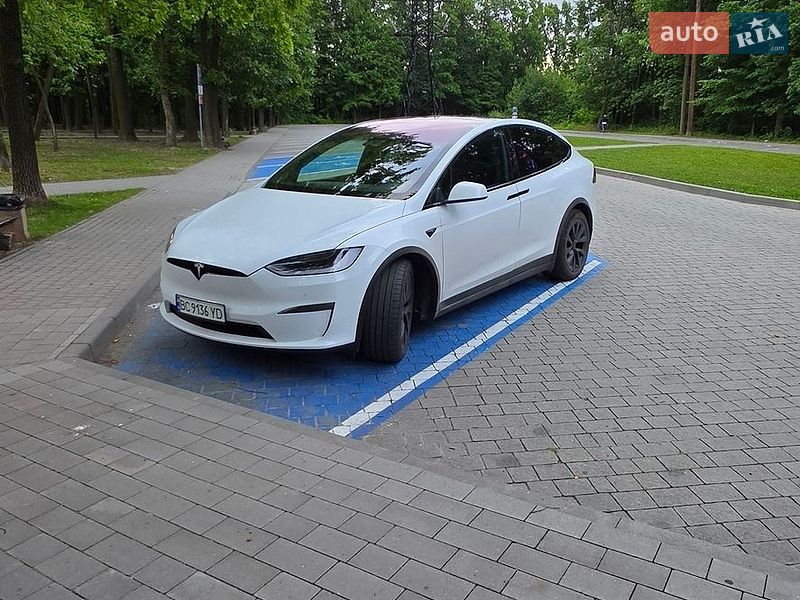 Позашляховик / Кросовер Tesla Model X 2023 в Львові