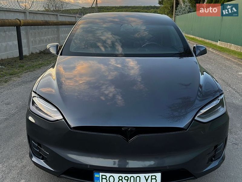 Внедорожник / Кроссовер Tesla Model X 2018 в Тернополе фото 26 Внедорожник / Кроссовер Tesla Model X 2018 в Тернополе