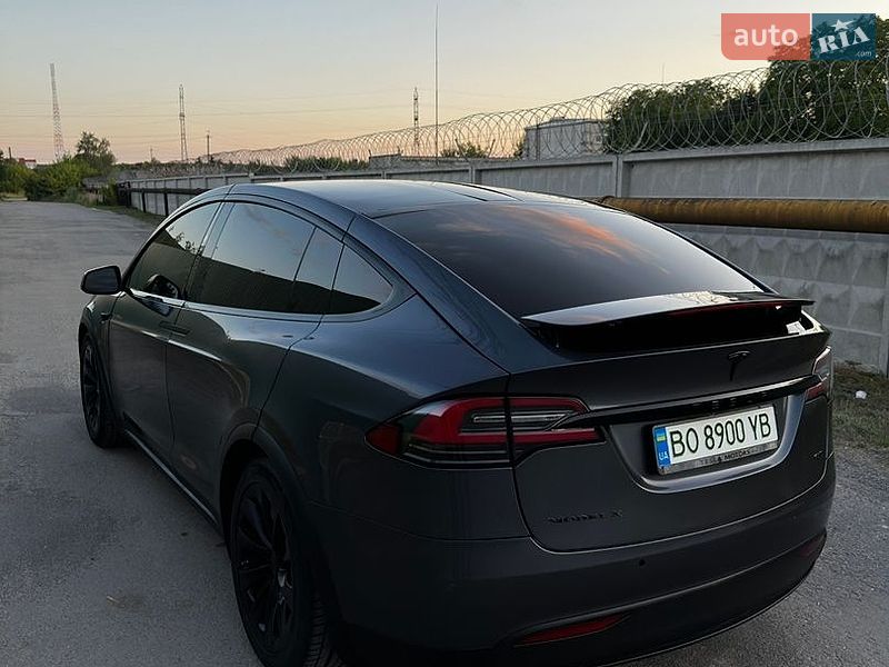Внедорожник / Кроссовер Tesla Model X 2018 в Тернополе фото 20 Внедорожник / Кроссовер Tesla Model X 2018 в Тернополе
