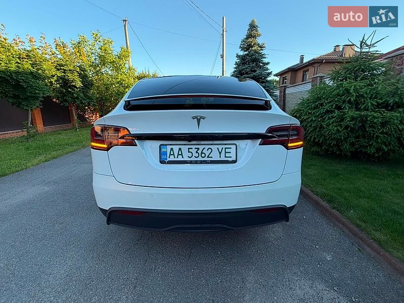 Внедорожник / Кроссовер Tesla Model X 2022 в Киеве