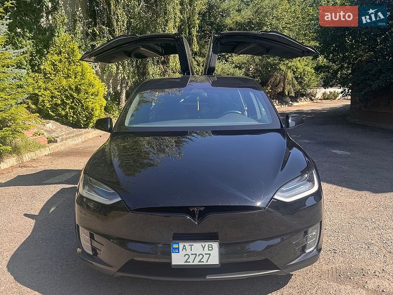 Внедорожник / Кроссовер Tesla Model X 2019 в Ивано-Франковске фото 8 Внедорожник / Кроссовер Tesla Model X 2019 в Ивано-Франковске