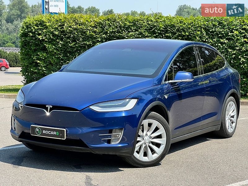 Позашляховик / Кросовер Tesla Model X 2018 в Києві