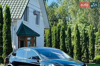 Внедорожник / Кроссовер Tesla Model X 2017 в Луцке