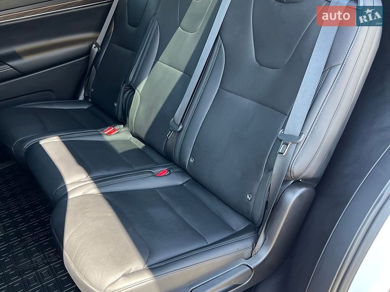 Внедорожник / Кроссовер Tesla Model X 2023 в Полтаве фото 21 Внедорожник / Кроссовер Tesla Model X 2023 в Полтаве
