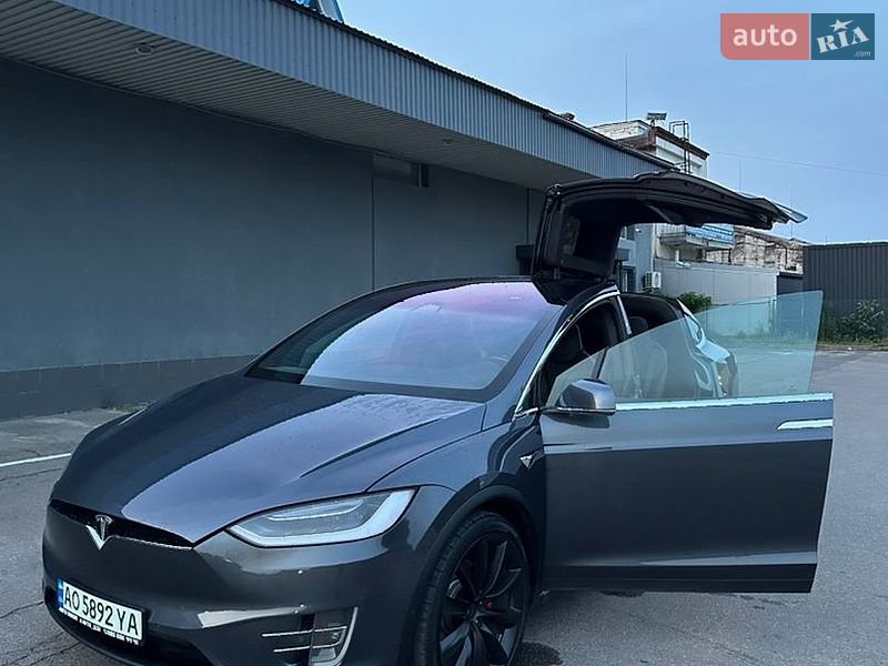 Tesla Model X 2019 Tesla Model X 2019