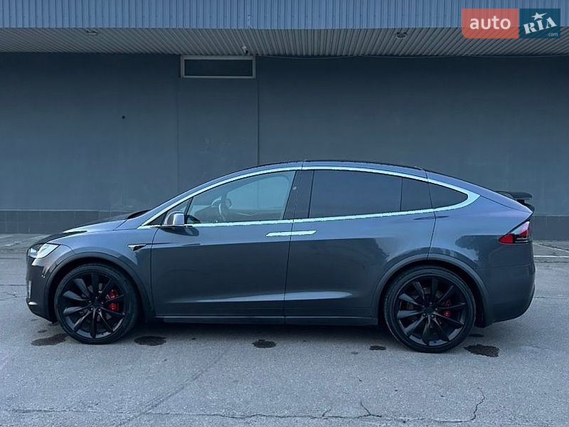Позашляховик / Кросовер Tesla Model X 2019 в Львові фото 6 Позашляховик / Кросовер Tesla Model X 2019 в Львові