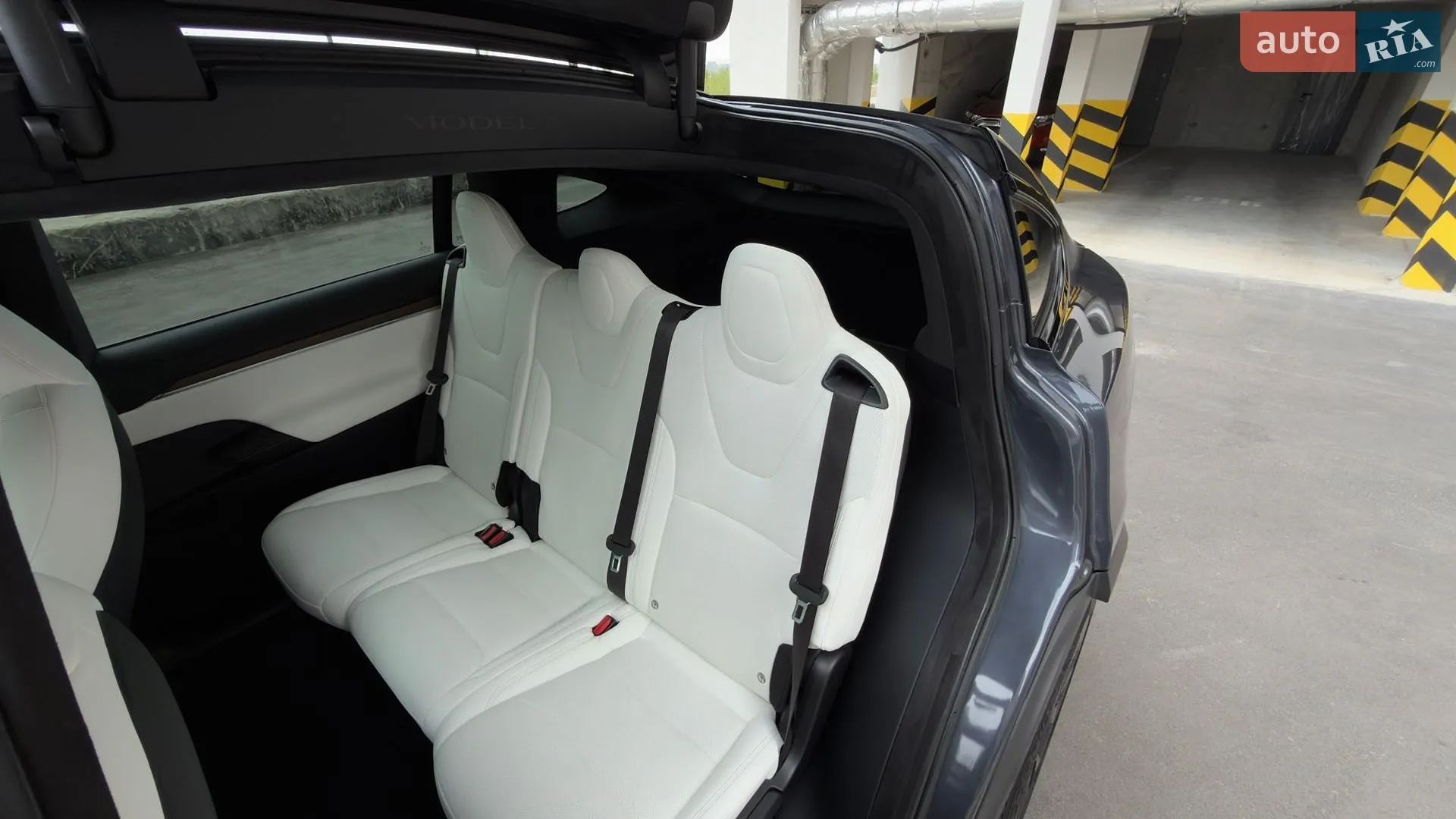 2023 Tesla Model X - мініатюра 17