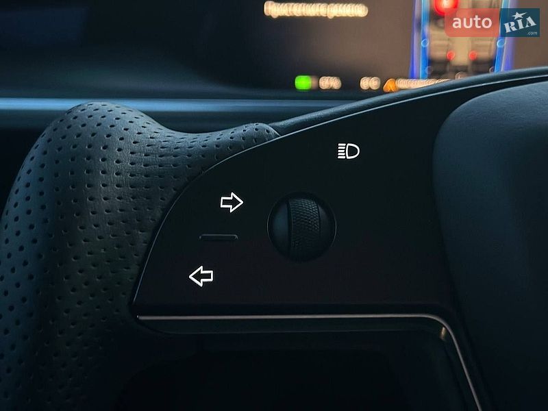 Позашляховик / Кросовер Tesla Model X 2023 в Києві