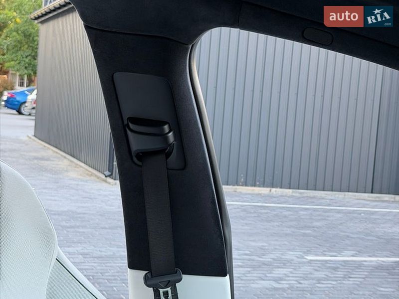 Внедорожник / Кроссовер Tesla Model X 2023 в Полтаве
