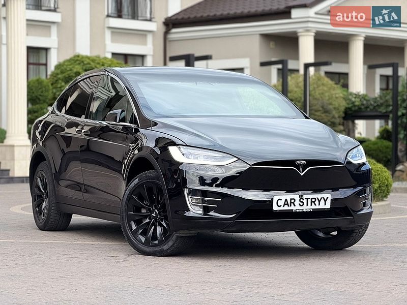 Tesla Model X 2017