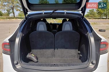 Позашляховик / Кросовер Tesla Model X 2019 в Миколаєві